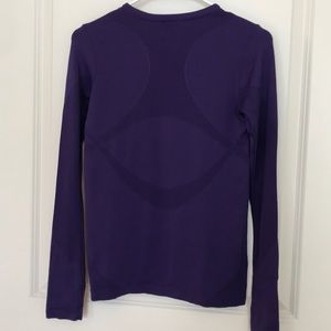 GAP Tops - GapFit Long Sleeve Active Top GAP Tops - GapFit Long Sleeve Active Top